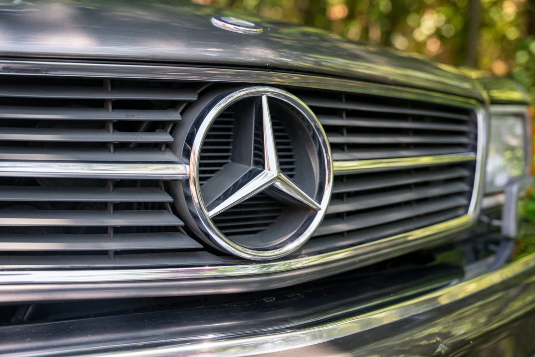 1990 Mercedes-Benz C126 S-Class Coupe - Image 15 of 31