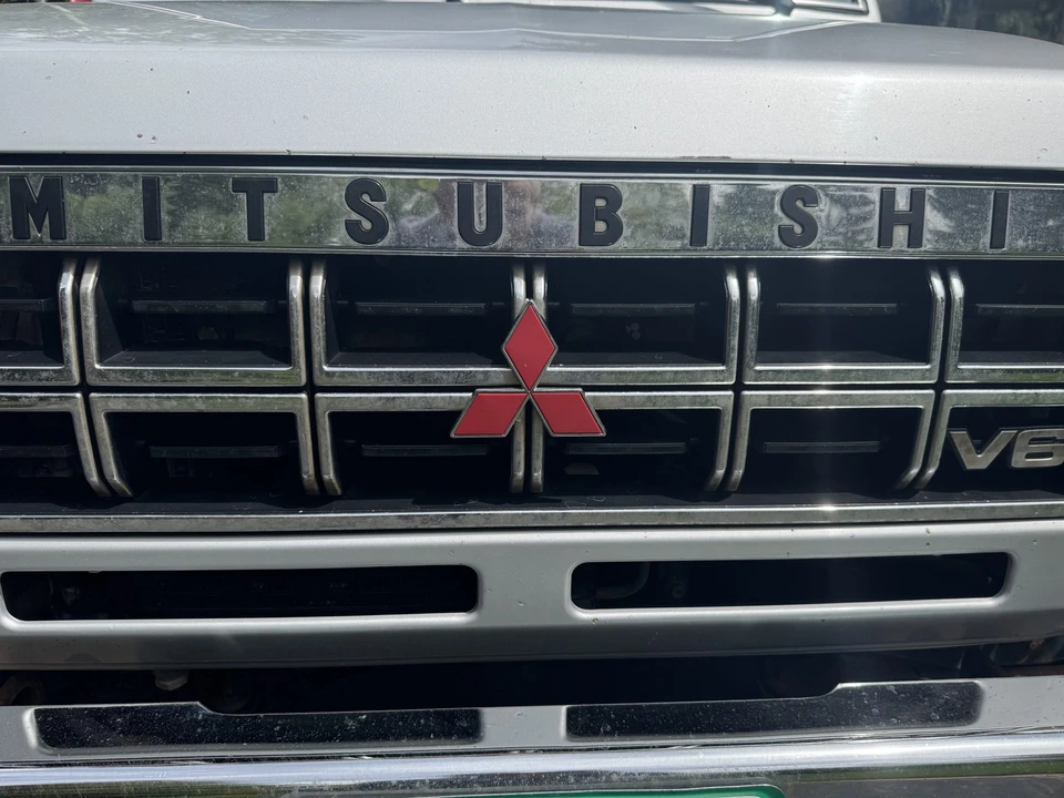 1990 Mitsubishi Pajero/Montero 1st Gen - Image 17 of 31