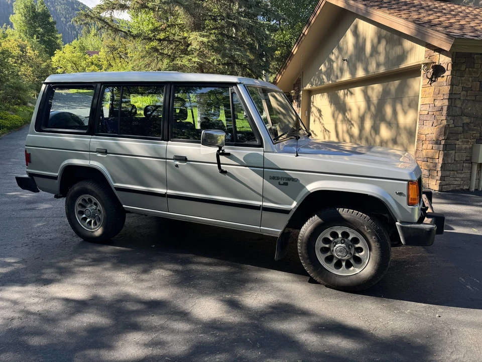 1990 Mitsubishi Pajero/Montero 1st Gen - Image 6 of 31
