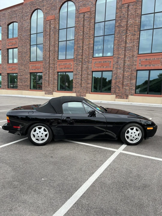 1990 Porsche 944 S2 - Image 24 of 31