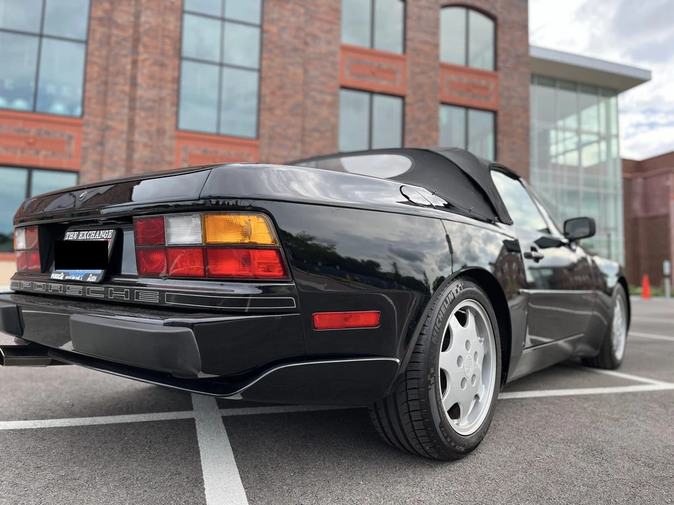 1990 Porsche 944 S2 - Image 26 of 31