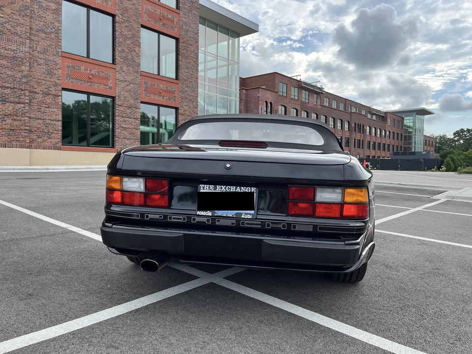 1990 Porsche 944 S2 - Image 28 of 31