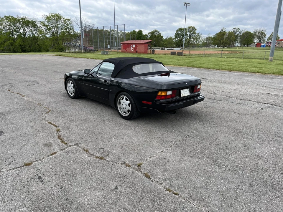 1990 Porsche 944 S2 - Image 10 of 31