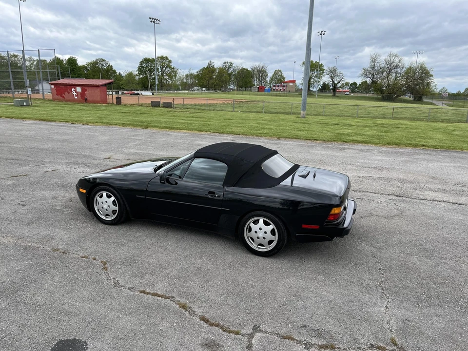 1990 Porsche 944 S2 - Image 8 of 31