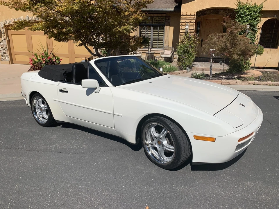 1990 Porsche 944 S2 - Image 11 of 31