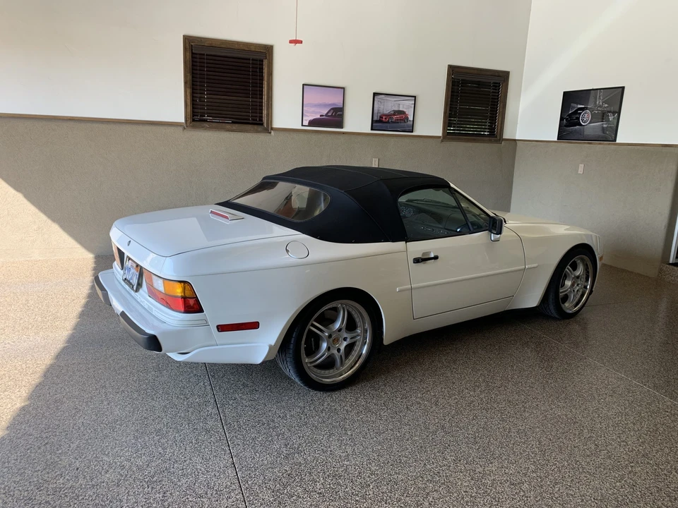 1990 Porsche 944 S2 - Image 18 of 31