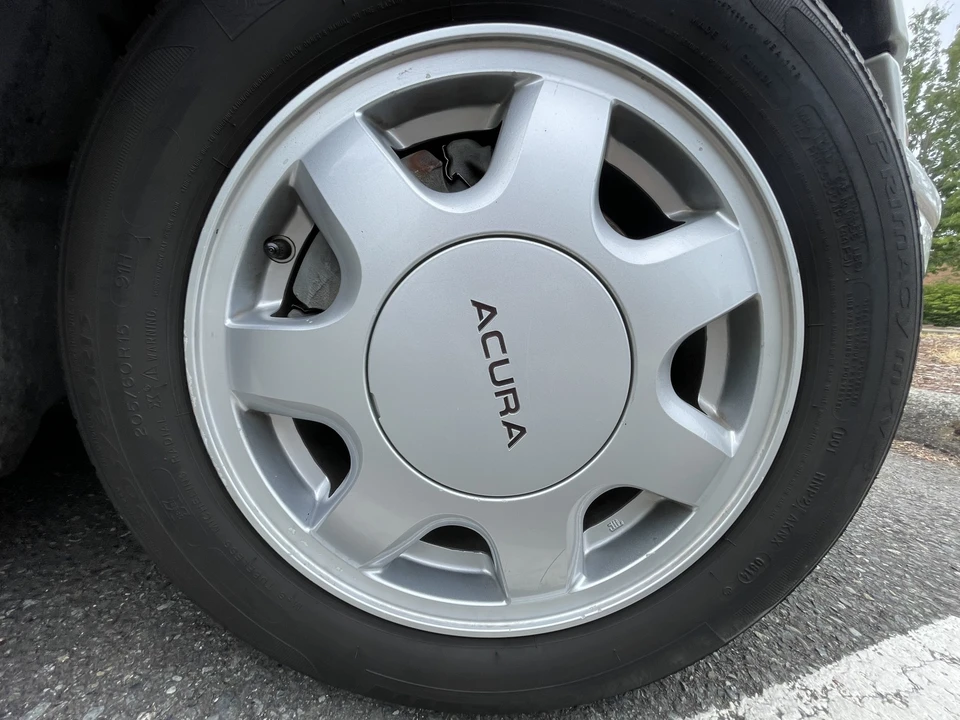 1991 Acura Legend 2nd Gen - Image 27 of 31