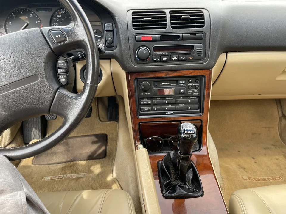 1991 Acura Legend 2nd Gen - Image 31 of 31