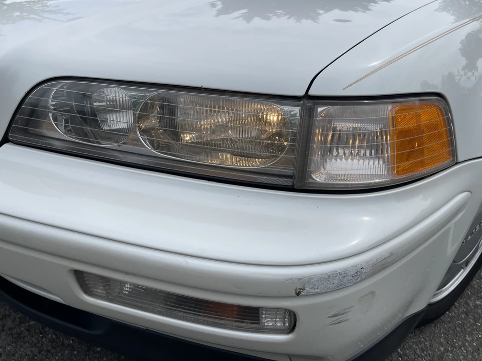 1991 Acura Legend 2nd Gen - Image 17 of 31