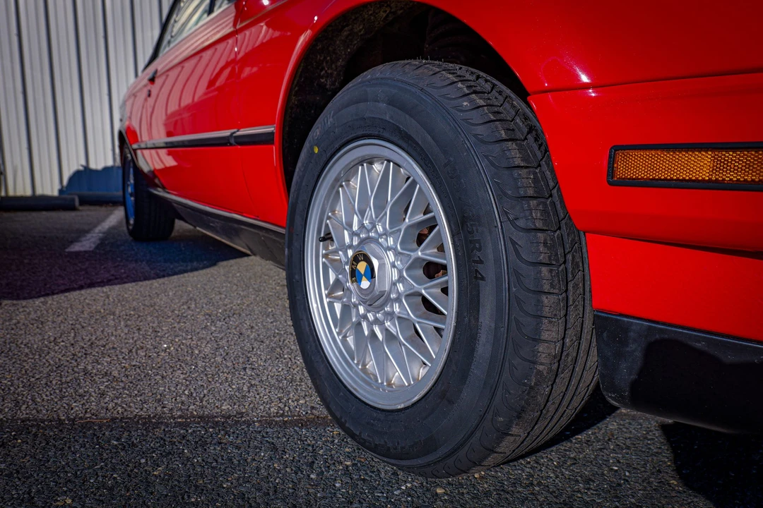 1991 BMW E30 3 Series - Image 30 of 31