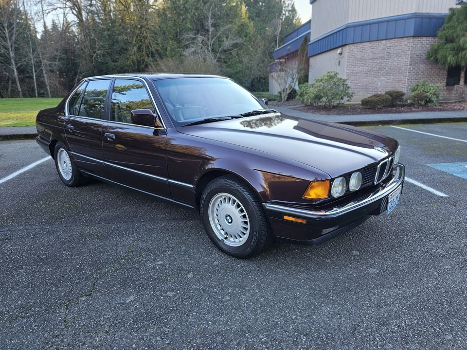 1991 BMW E32 7 Series - Image 7 of 31