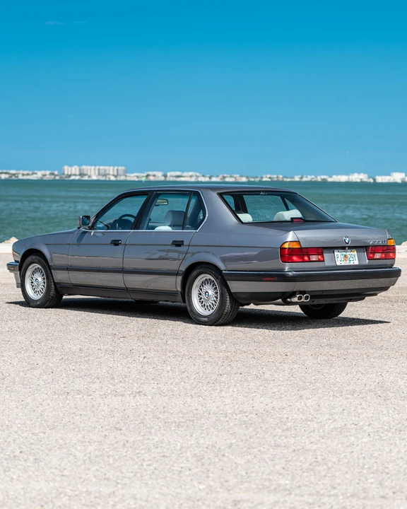 1991 BMW E32 7 Series - Image 15 of 31