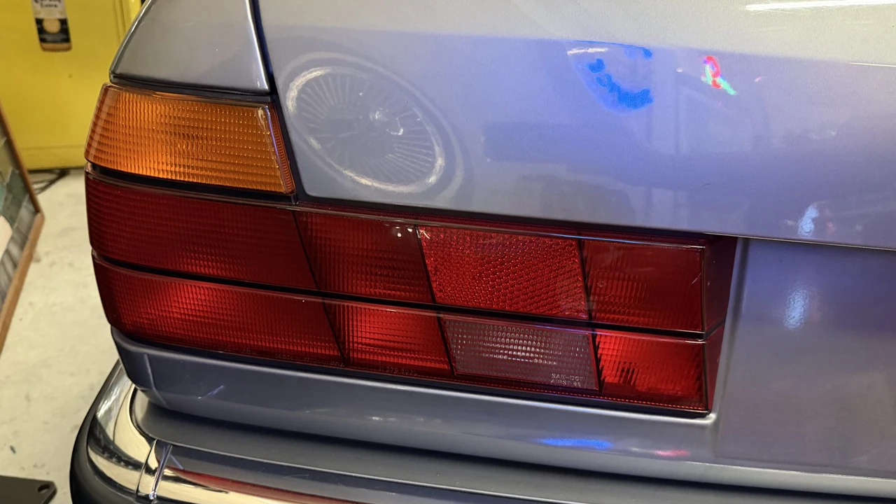 1991 BMW E32 7 Series - Image 31 of 31