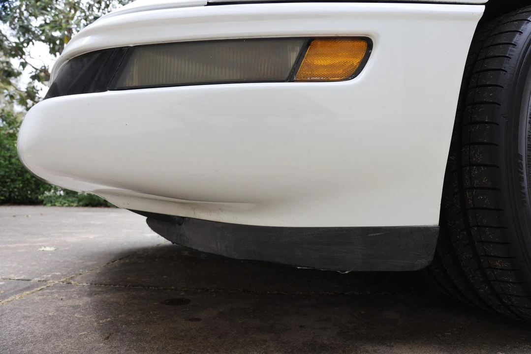 1991 Chevrolet Corvette C4 ZR1 - Image 30 of 31