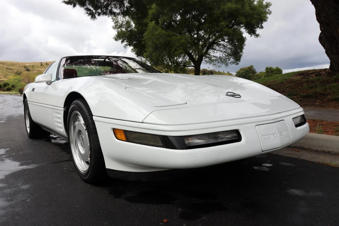 1991 Chevrolet Corvette C4 ZR1 - Image 15 of 31