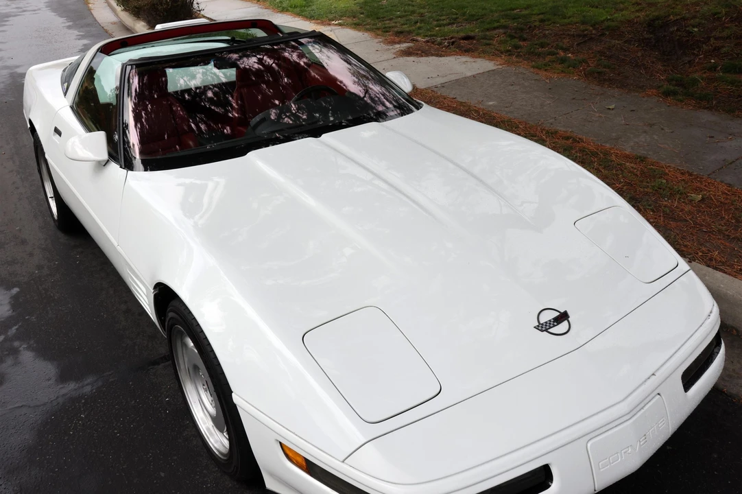 1991 Chevrolet Corvette C4 ZR1 - Image 16 of 31