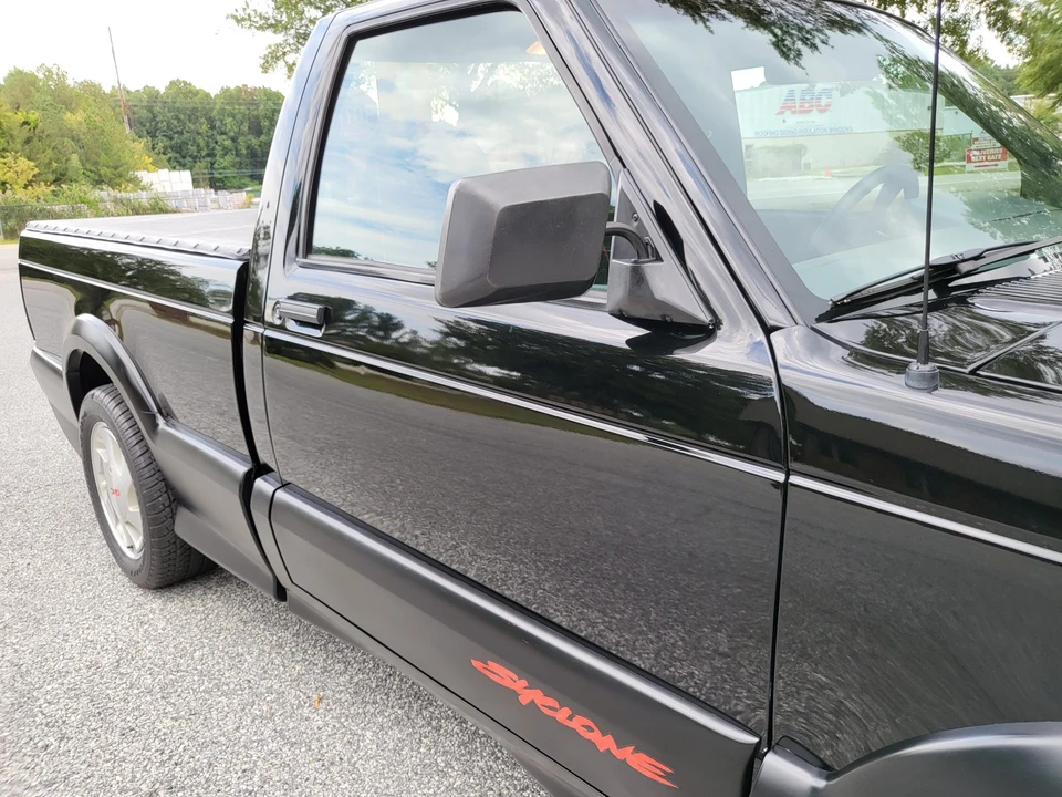 1991 GMC Syclone - Image 18 of 31