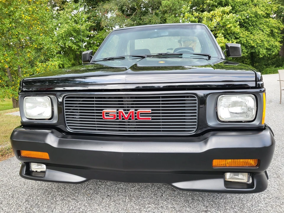 1991 GMC Syclone - Image 3 of 31