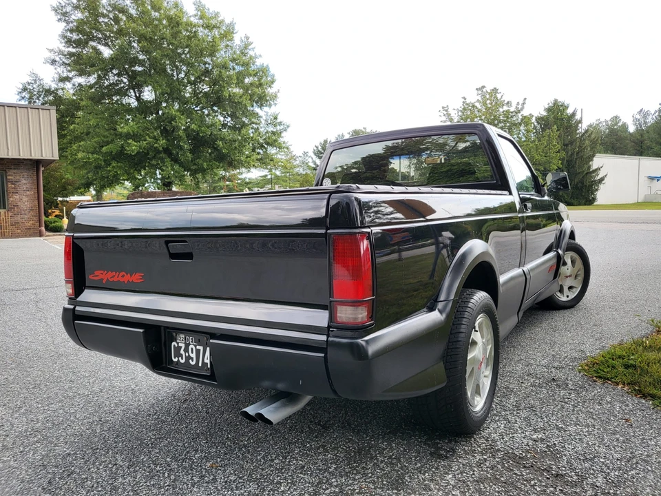 1991 GMC Syclone - Image 12 of 31