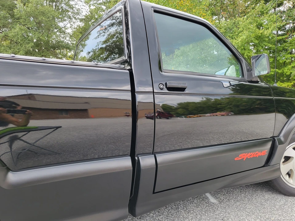 1991 GMC Syclone - Image 26 of 31