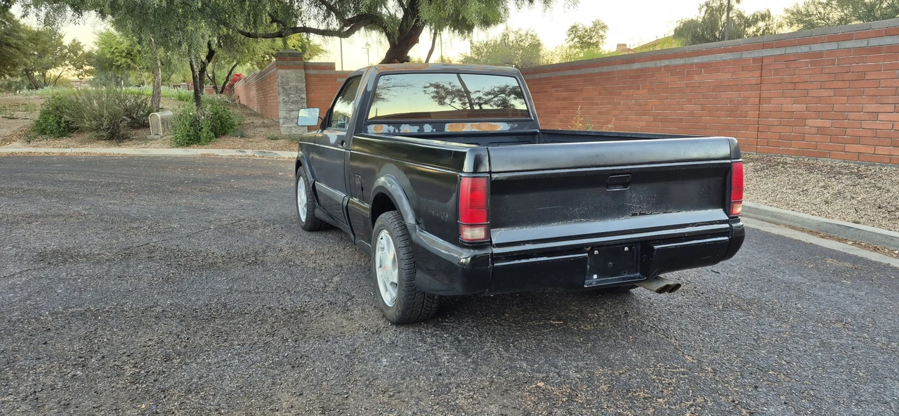 1991 GMC Syclone - Image 8 of 31