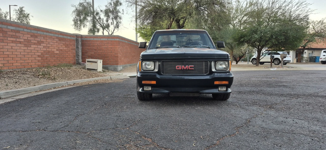 1991 GMC Syclone - Image 3 of 31