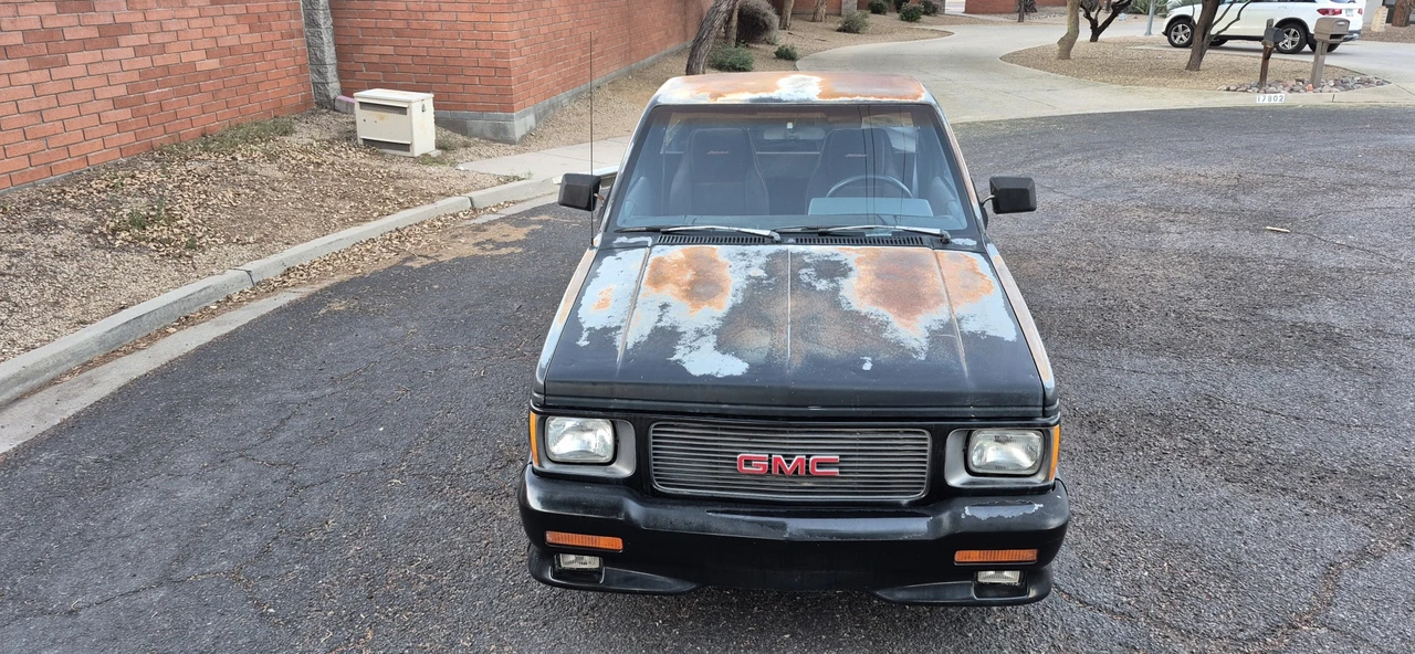 1991 GMC Syclone - Image 2 of 31