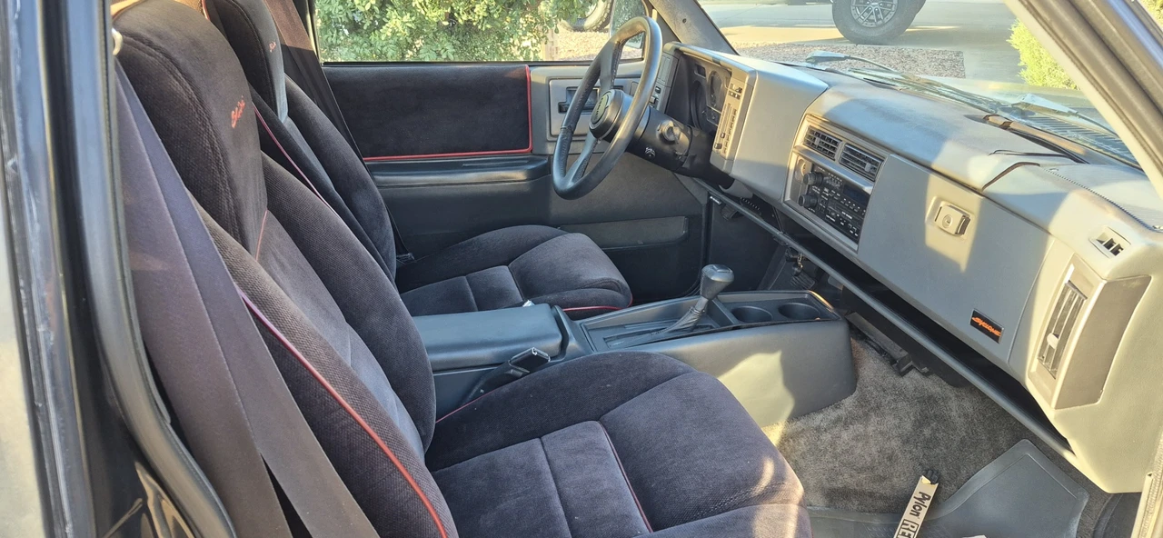 1991 GMC Syclone - Image 27 of 31