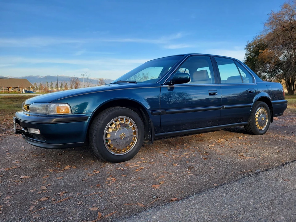 1991 Honda Accord 4th Gen - Image 2 of 31