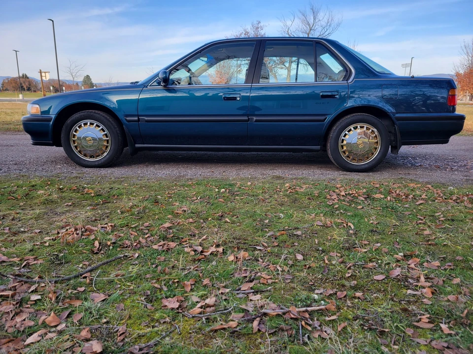 1991 Honda Accord 4th Gen - Image 15 of 31