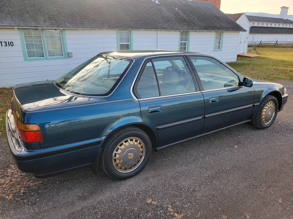 1991 Honda Accord 4th Gen - Image 6 of 31