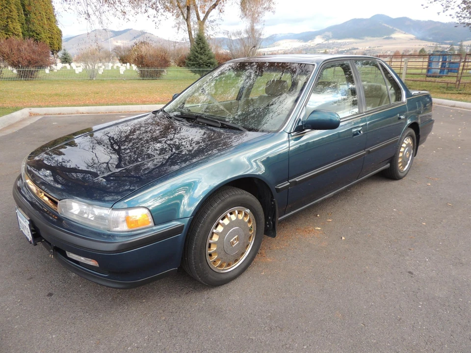 1991 Honda Accord 4th Gen - Image 3 of 31