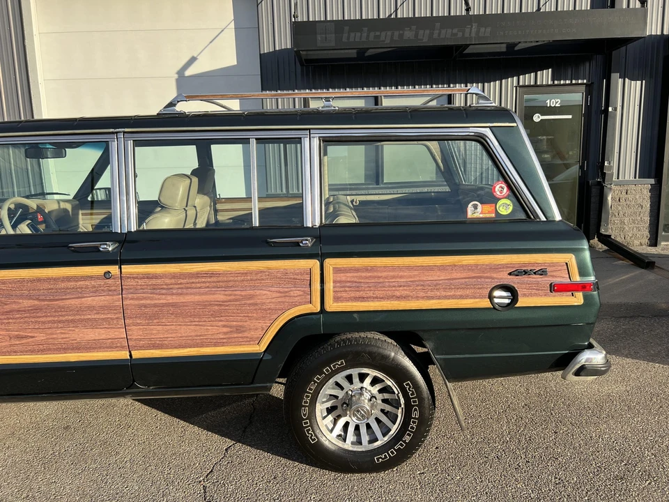 1991 Jeep SJ Grand Wagoneer - Image 31 of 31