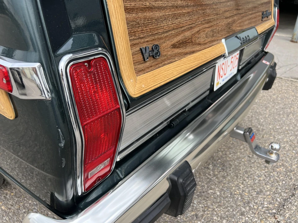 1991 Jeep SJ Grand Wagoneer - Image 19 of 31