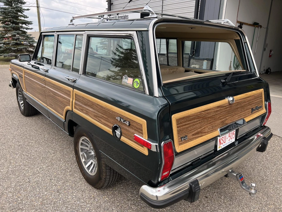 1991 Jeep SJ Grand Wagoneer - Image 5 of 31