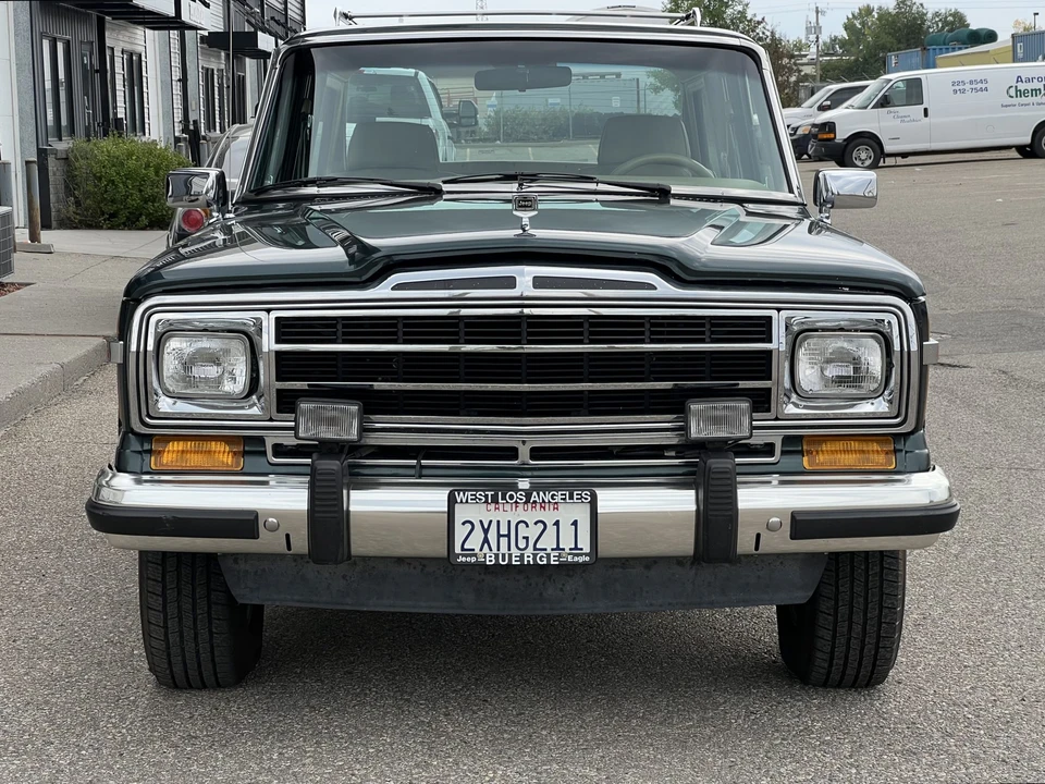 1991 Jeep SJ Grand Wagoneer - Image 2 of 31