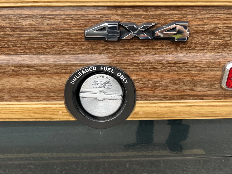 1991 Jeep SJ Grand Wagoneer - Image 17 of 31
