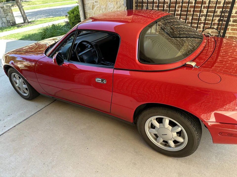 1991 Mazda NA MX-5 Miata - Image 21 of 31