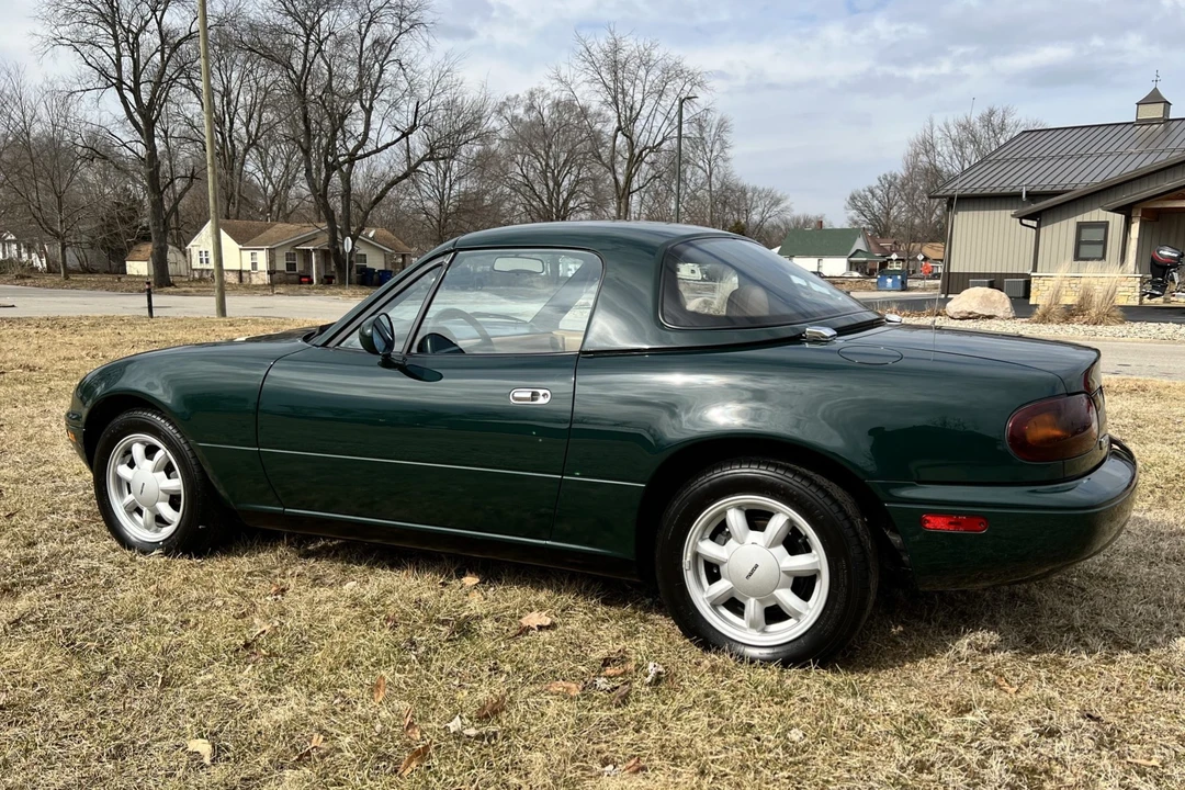1991 Mazda NA MX-5 Miata - Image 4 of 31