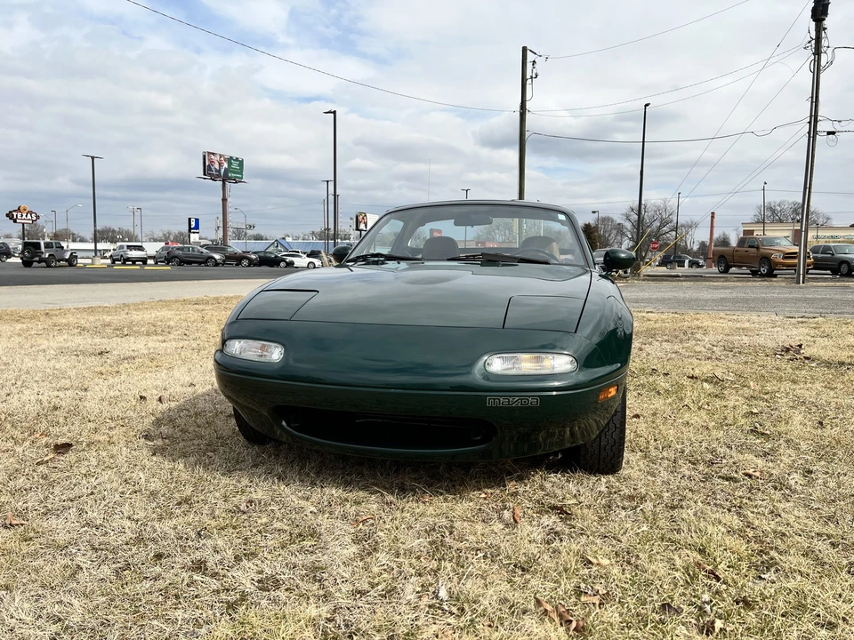 1991 Mazda NA MX-5 Miata - Image 2 of 31