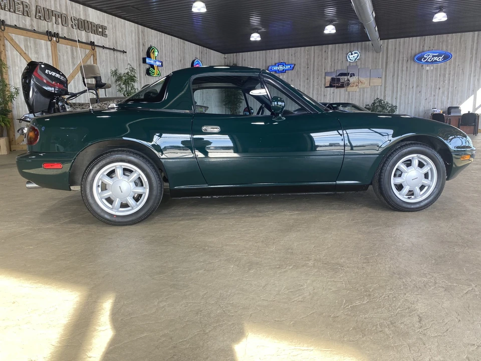 1991 Mazda NA MX-5 Miata - Image 15 of 31