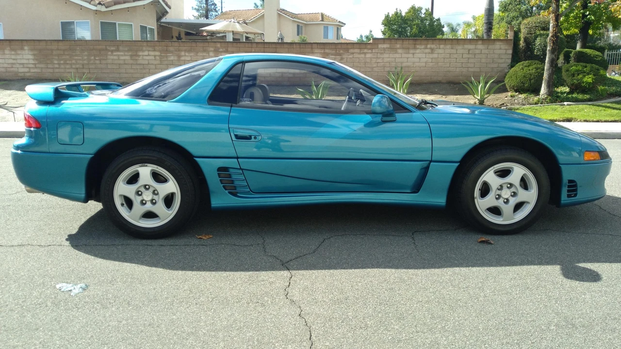 1991 Mitsubishi 3000GT Series 1 - Image 17 of 31