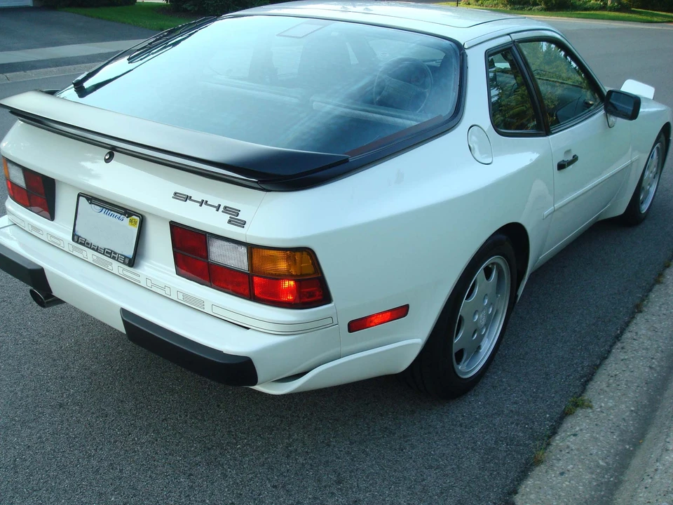 1991 Porsche 944 S2 - Image 9 of 31