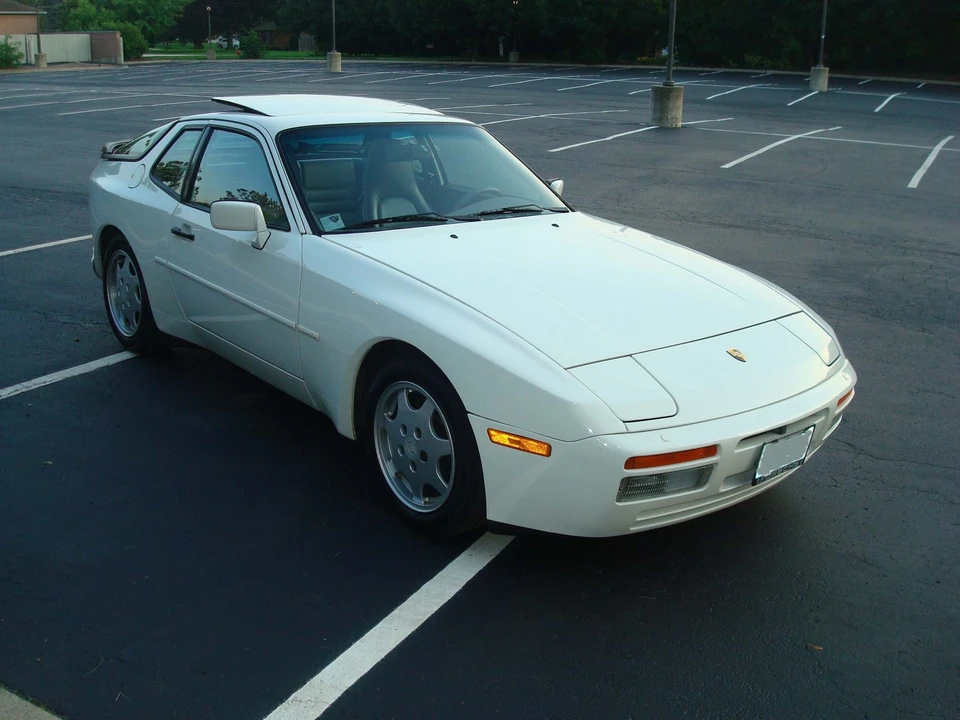 1991 Porsche 944 S2 - Image 13 of 31