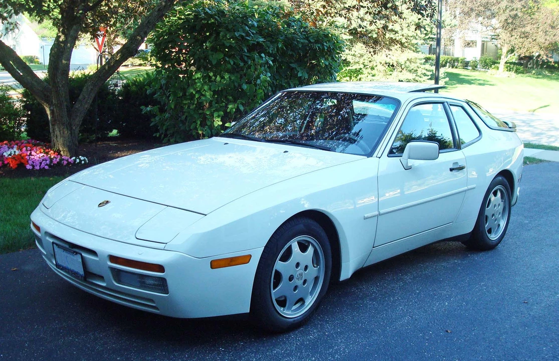 1991 Porsche 944 S2 - Image 2 of 31