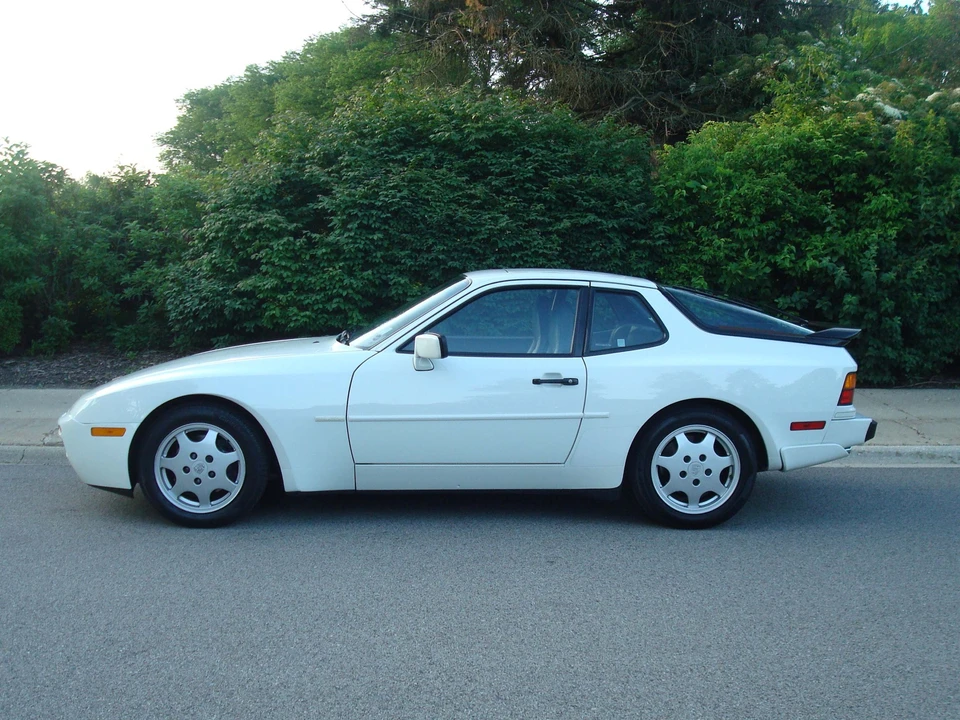 1991 Porsche 944 S2 - Image 6 of 31