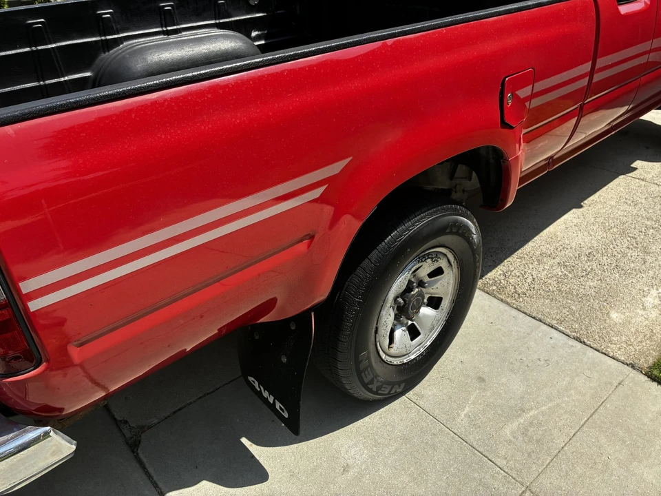 1991 Toyota Hilux 5th Gen - Image 22 of 31