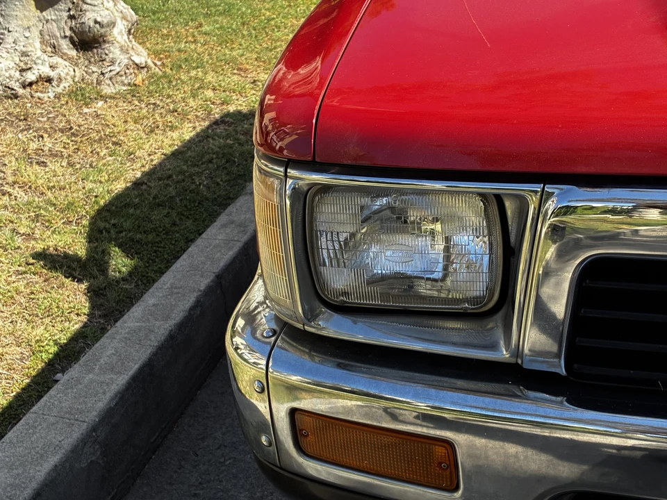 1991 Toyota Hilux 5th Gen - Image 24 of 31