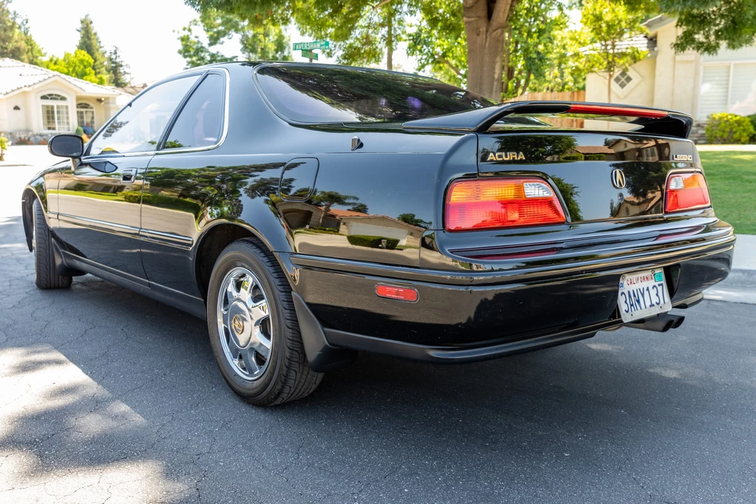 1992 Acura Legend 2nd Gen - Image 6 of 31