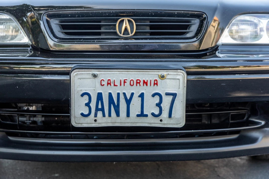 1992 Acura Legend 2nd Gen - Image 18 of 31